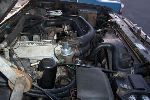 1986 Ford Bronco - Engine shots