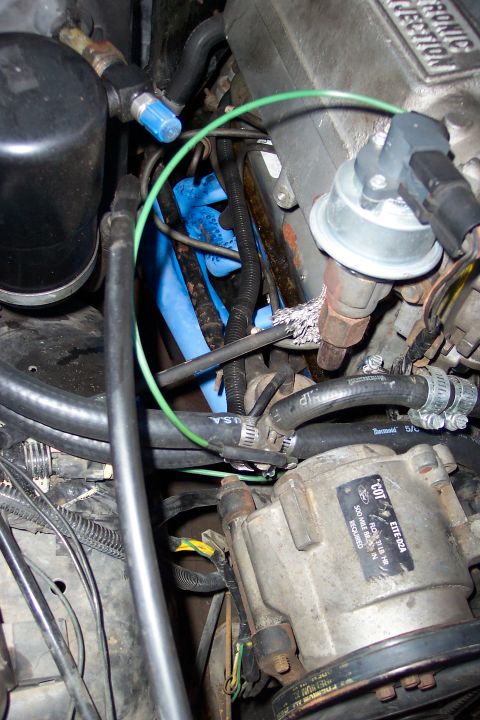 1986 Ford Bronco - Passanger Header....Bad paint