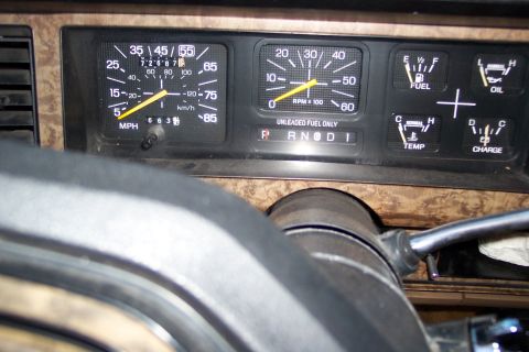 1986 Ford Bronco - Guage cluster. thats 170,000 Miles