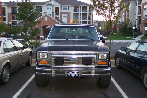 1986 Ford Bronco - just a front shot.