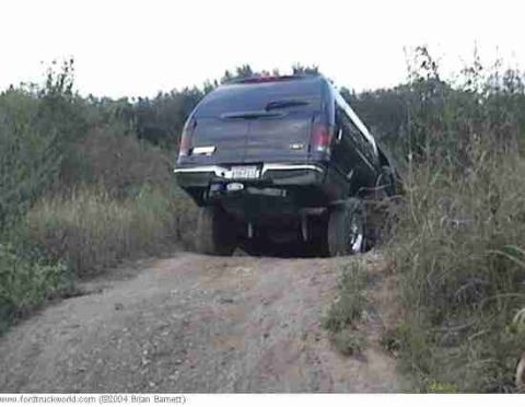 2003 Ford Excursion photo