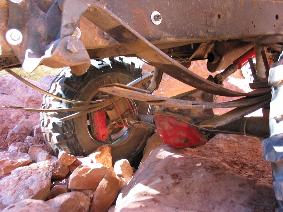 forced axle wrap (thanks to the rock on the diff)
