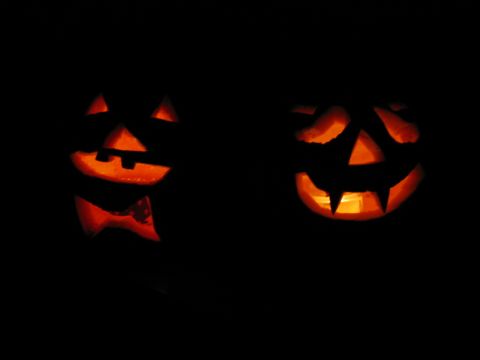 1985 Ford LTD Crown Victoria - Halloween jack-o'-lanterns glow in the dark.