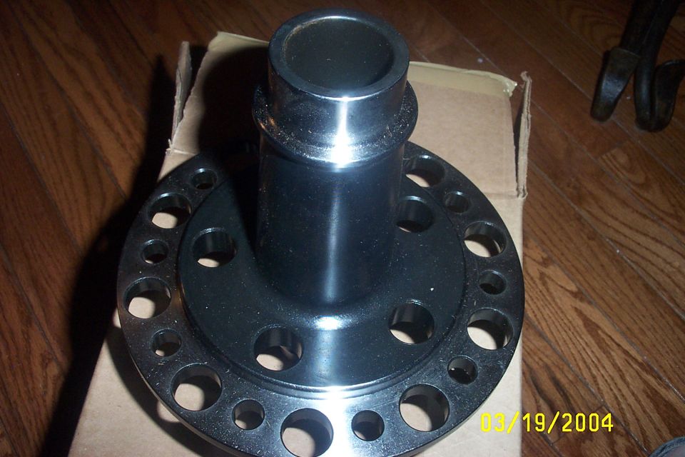 Black differential carrier with bolt holes