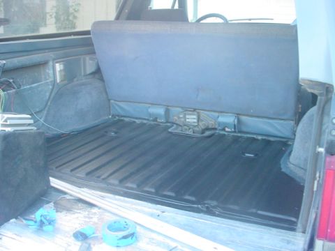 1988 Ford Bronco - Finished product other than the border material, I think I'm going to pick some up tomorrow at home depot.