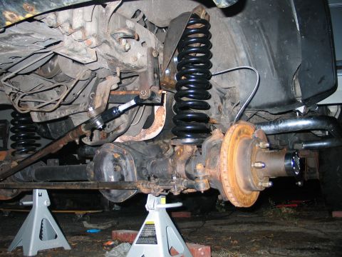 1992 Ford Bronco - trac bar bracket