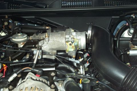 1998 Ford Crown Victoria - Another pic of the installed 70mm TB.