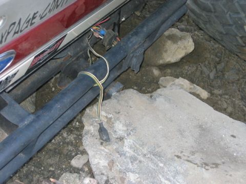 1985 Ford Bronco - stuck on a rock
