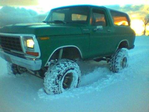 1979 Ford Bronco - Powder Mt. 10/28/04