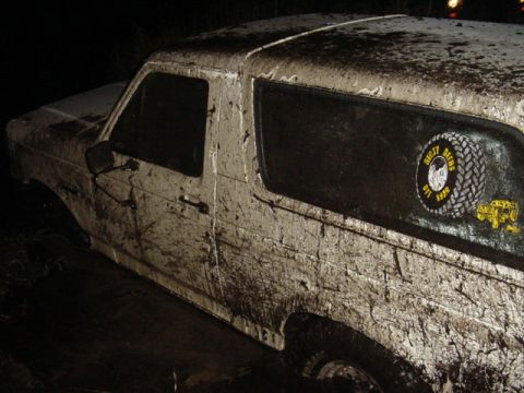 1989 Ford Bronco - Brad in the GMC tries to pull Stewart out but doesnt have the Nuts to do it So I Unleashed the Bronco on it and got him out, but in trying…