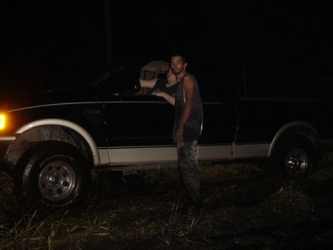 1989 Ford Bronco - Pork Chop in the F150 and Camel Jockey standing in the slop.