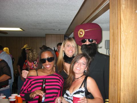 1989 Ford Bronco - Me with the Orlando UCF girls...Gigi, Susan, Kristin...