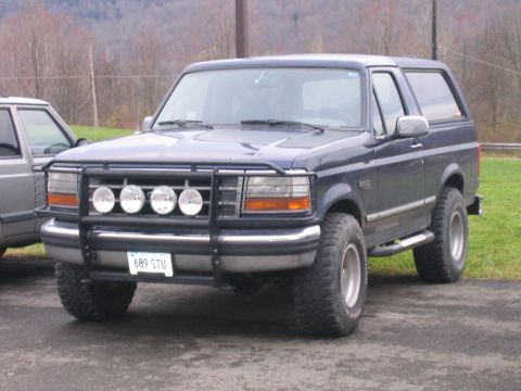 1994 Ford Bronco - more lights
