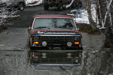 1985 Ford Bronco - Crossing the deep pond on the way out.