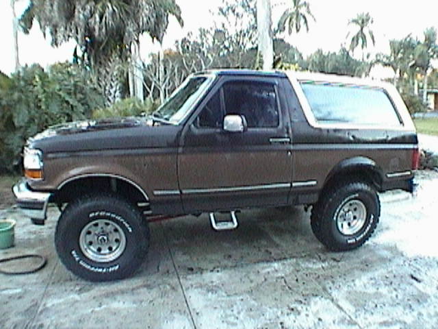 1992 Ford Bronco “SOB”