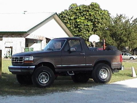1992 Ford Bronco - Going topless in Florida