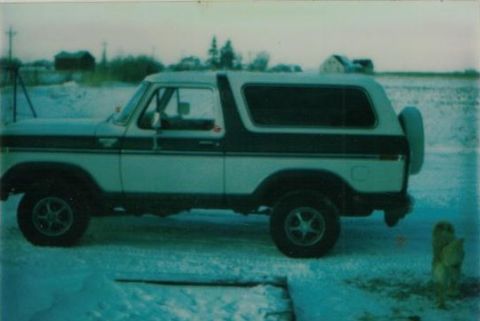 1978 Ford Bronco - This is the first pic taken of the Bronco back in '78, bone stock