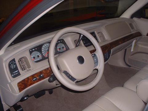 Seattle Autoshow (11-4-04) - 2005 Mercury Grand Marquis