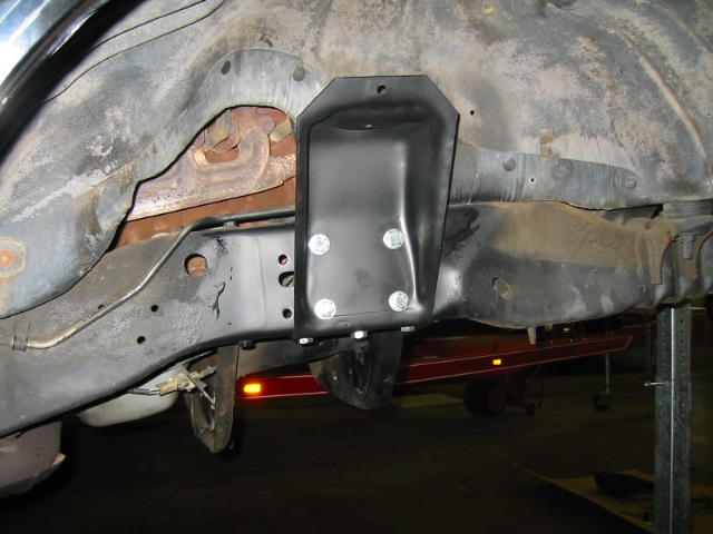 1992 Ford Bronco side view of frame with new suspension bracket bolted on