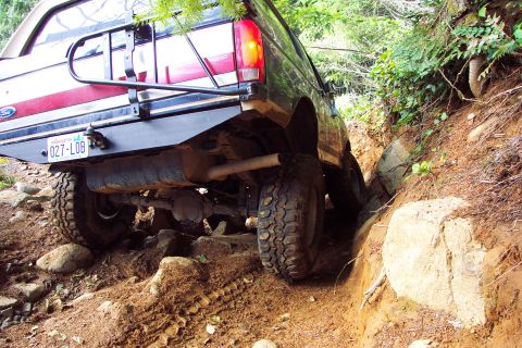 1996 Ford Bronco - Mike Going Down Mini Rubicon (11/6/2004)