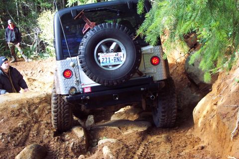 1996 Ford Bronco - Jeff Going Down Mini Rubicon (11/6/2004)