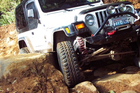 1996 Ford Bronco - Jeff Attempting To Go Up Mini Rubicon (11/6/2004)