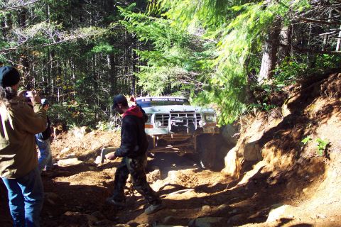 1996 Ford Bronco - Tony Attempting To Go Up Mini Rubicon (11/6/2004)