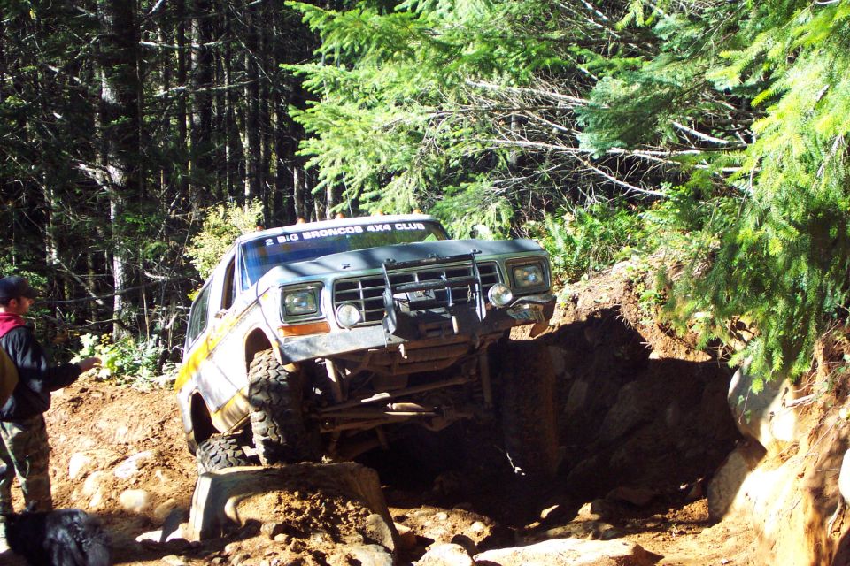 Tony Attempting To Go Up Mini Rubicon 
(11/6/2004)
