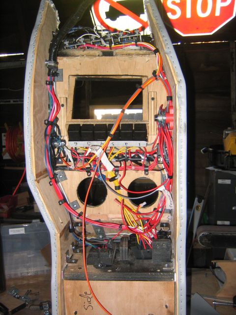 1995 Ford Bronco - 99% of the wiring is done....to many wires