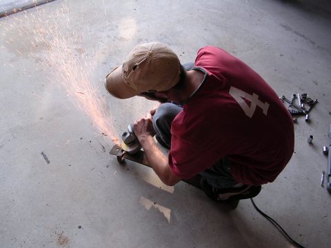 1995 Ford Bronco - David grinding out rivets