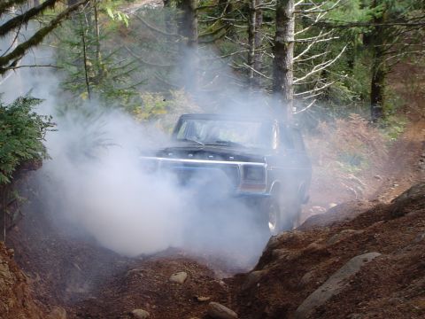 1989 Ford Bronco - Jay smokin the tires...it was a no go