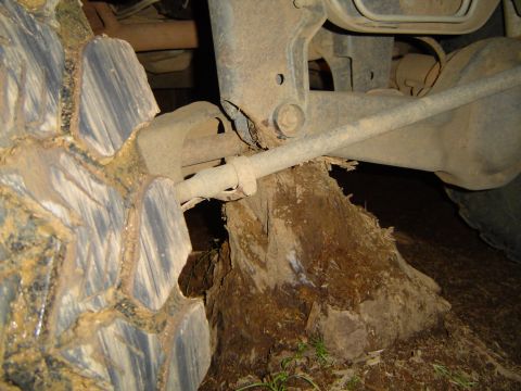 1989 Ford Bronco - Alvey got stuck on a stump a little later