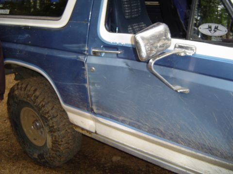 1989 Ford Bronco - Big damage