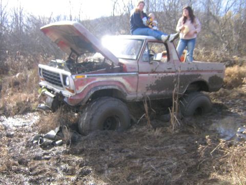 1994 Ford Bronco - Big Bronco Stuck