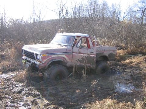 1994 Ford Bronco - still stuck