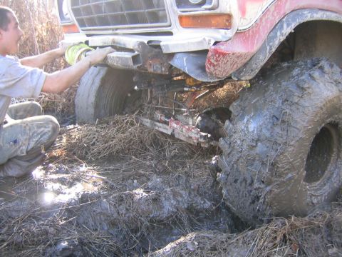 1994 Ford Bronco - bent steering