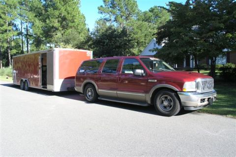 2002 Ford Excursion photo