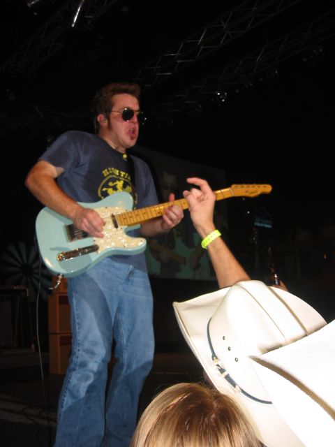 1989 Ford Bronco - Brett sportin the aviators