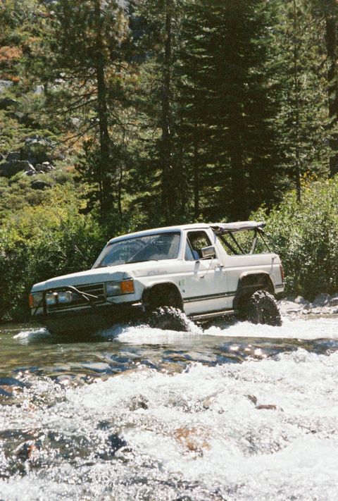 1994 Ford Bronco - Dave at the first water crossing