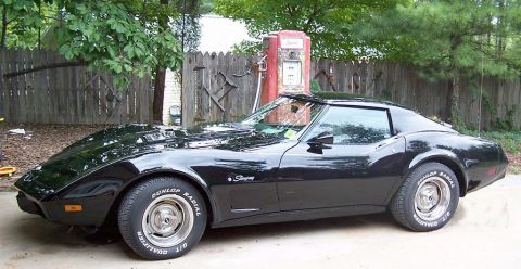 1975 Chevrolet Corvette photo