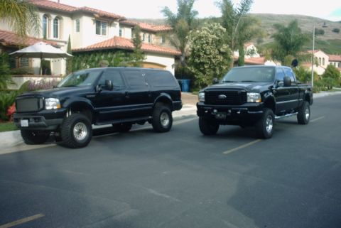 2001 Ford Excursion photo