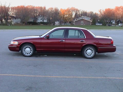 2000 Ford Crown Victoria - November 13, 2004 - 06