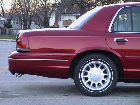 2000 Ford Crown Victoria - November 13, 2004 - 23