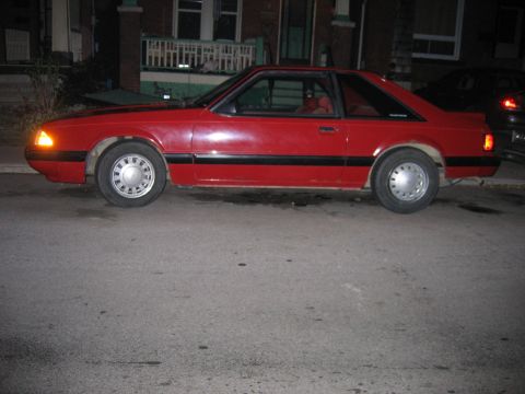 1987 Ford Mustang photo