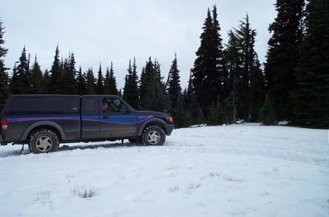 1995 Ford Bronco - Both rigs performed flawlessly even as there both coming up on the 200,000 mile mark... a true testiment to "Ford Tough"