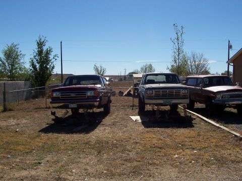 1991 Ford Bronco - Both broncs torn apart, ready for the swap