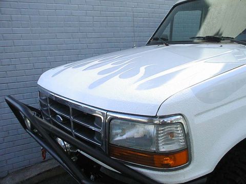 1995 Ford Bronco - Little closer shot of the durabak liner used on my hood