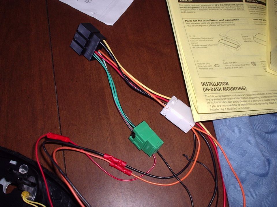 Car radio wiring harness with connectors and instructions