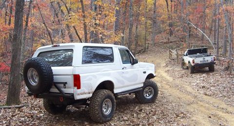 1995 Ford Bronco - Stopped for lunch at the bottom of Daniel