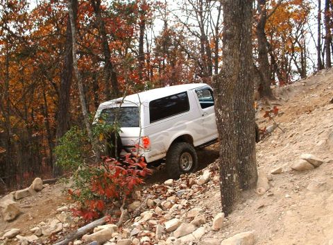 1995 Ford Bronco - Hill climb at daniel